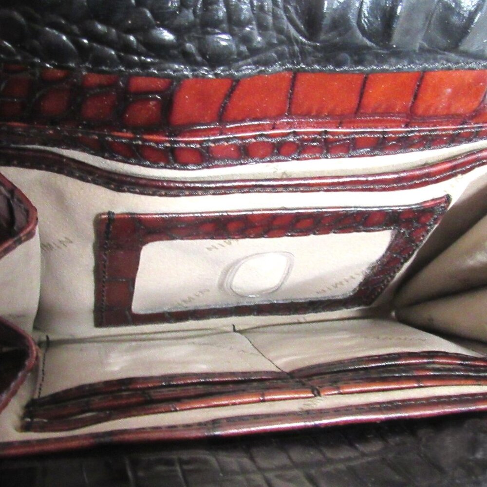 BRAHMIN CROC EMBOSSED MOJITO BAG, LOTS OF STORAGE , EXCELLENT COND. MAKE OFFER - Picture 7 of 9